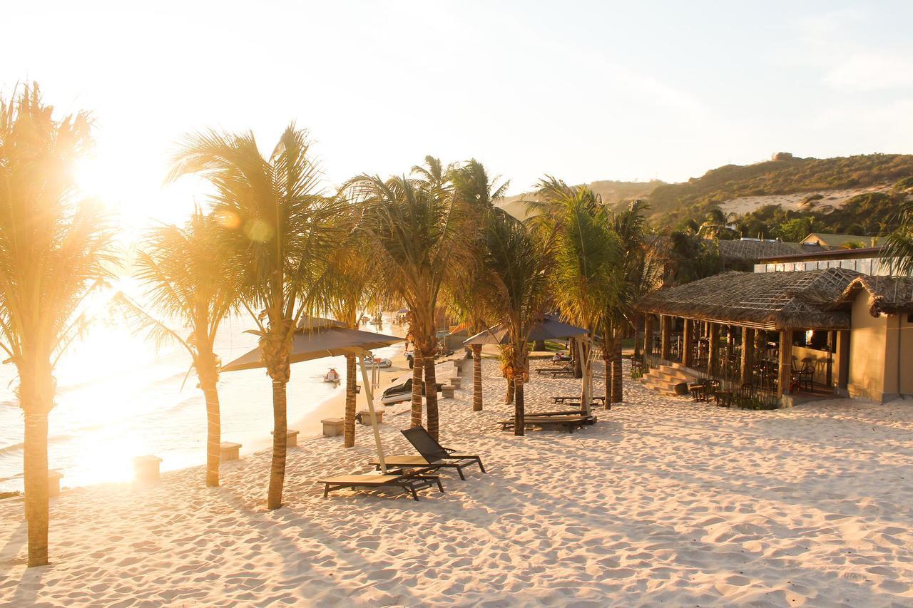 Eagles Beach Resort Phan Thiết Buitenkant foto