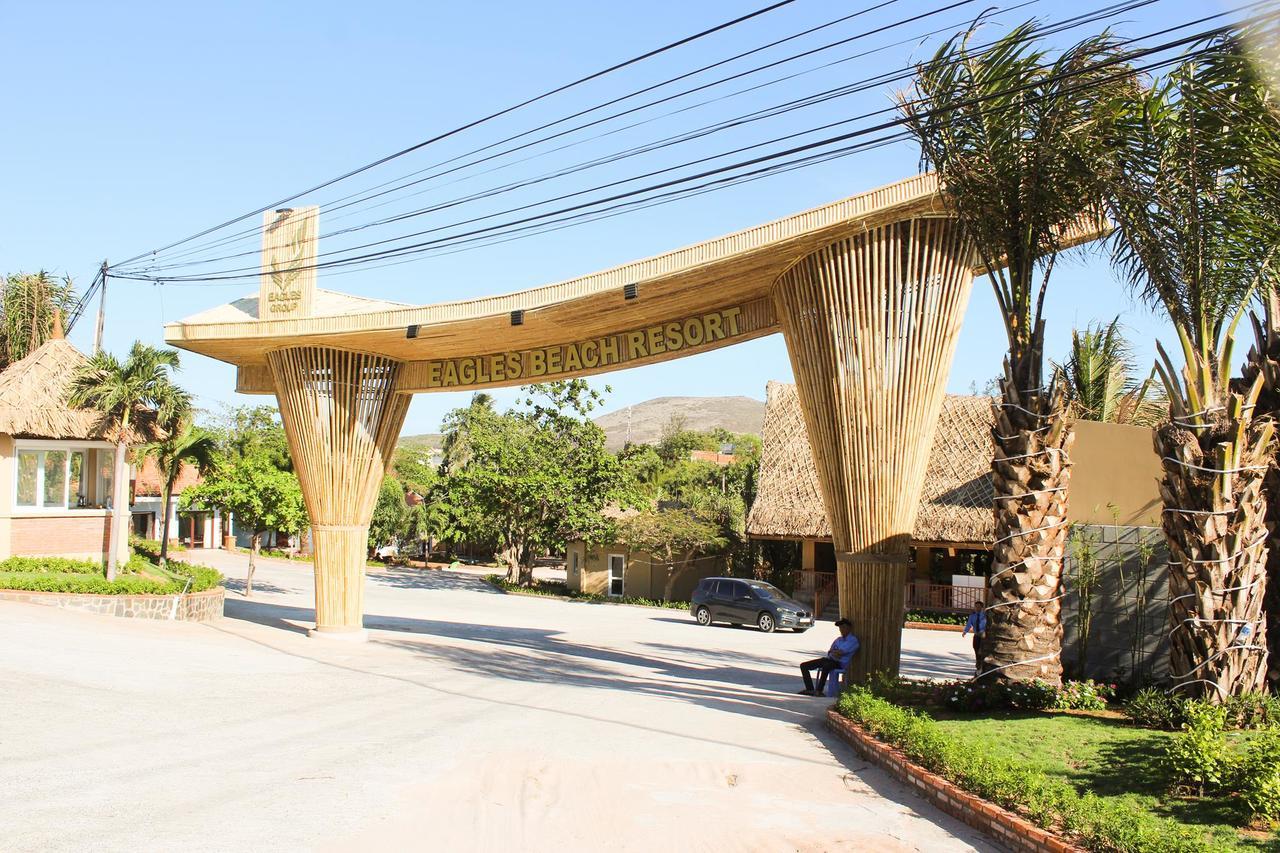 Eagles Beach Resort Phan Thiết Buitenkant foto