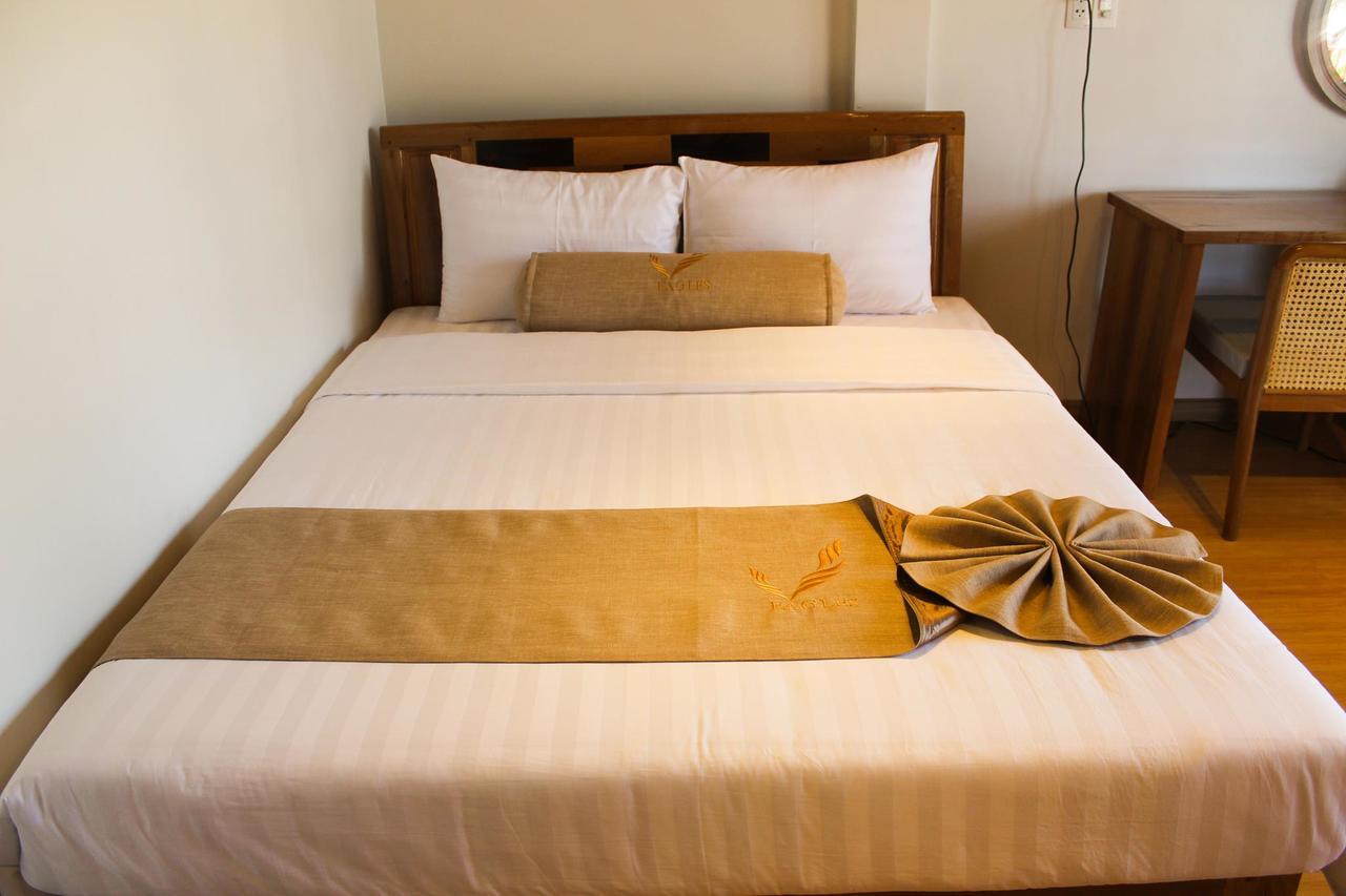 Eagles Beach Resort Phan Thiết Buitenkant foto