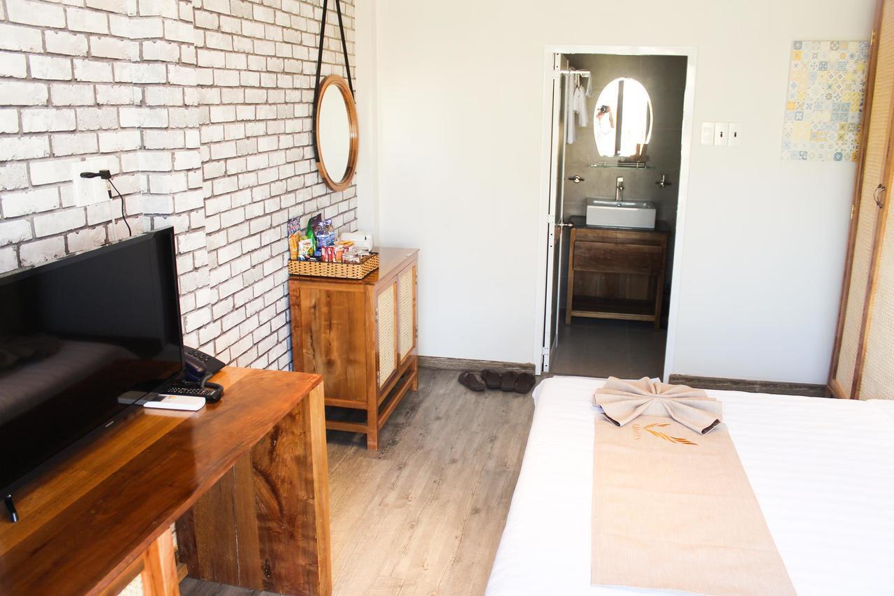 Eagles Beach Resort Phan Thiết Buitenkant foto