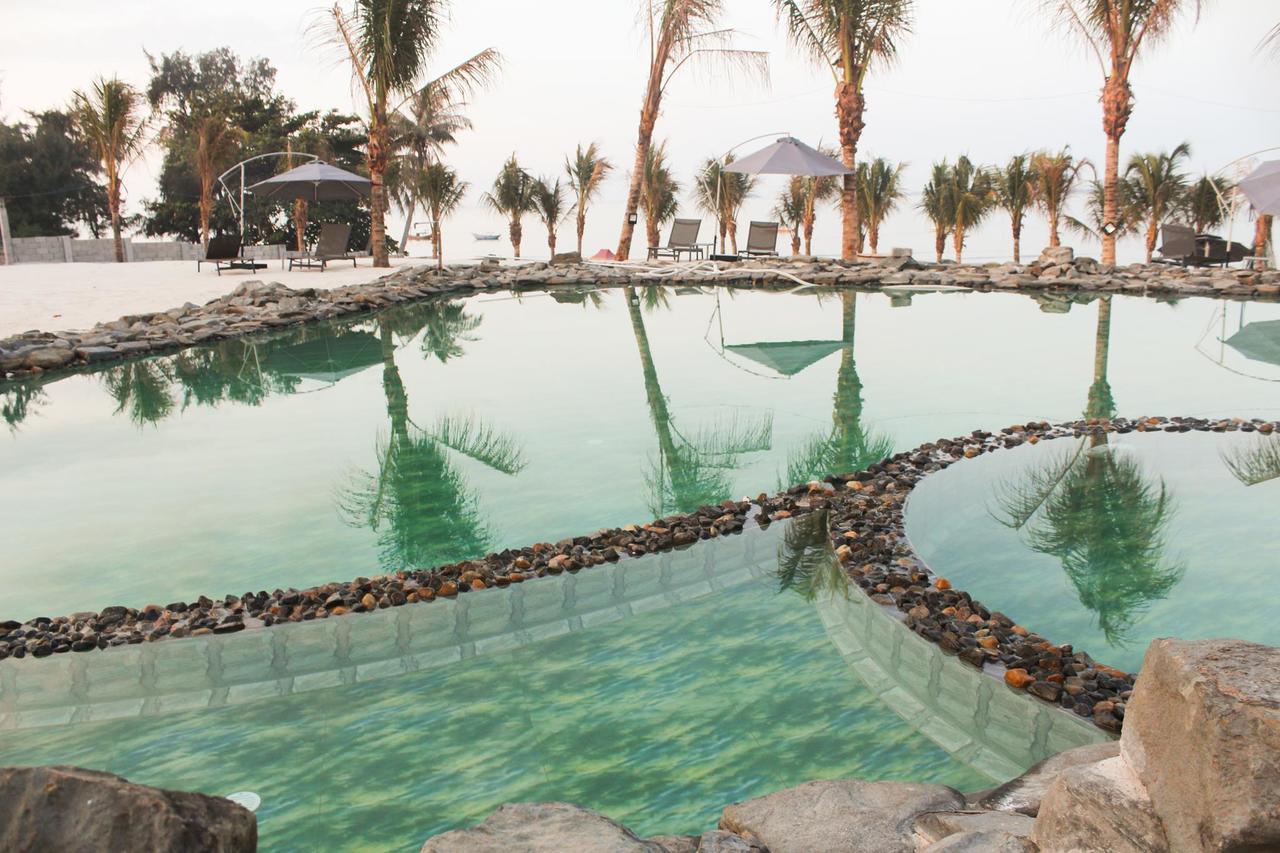 Eagles Beach Resort Phan Thiết Buitenkant foto