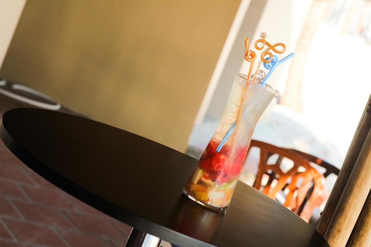 Eagles Beach Resort Phan Thiết Buitenkant foto