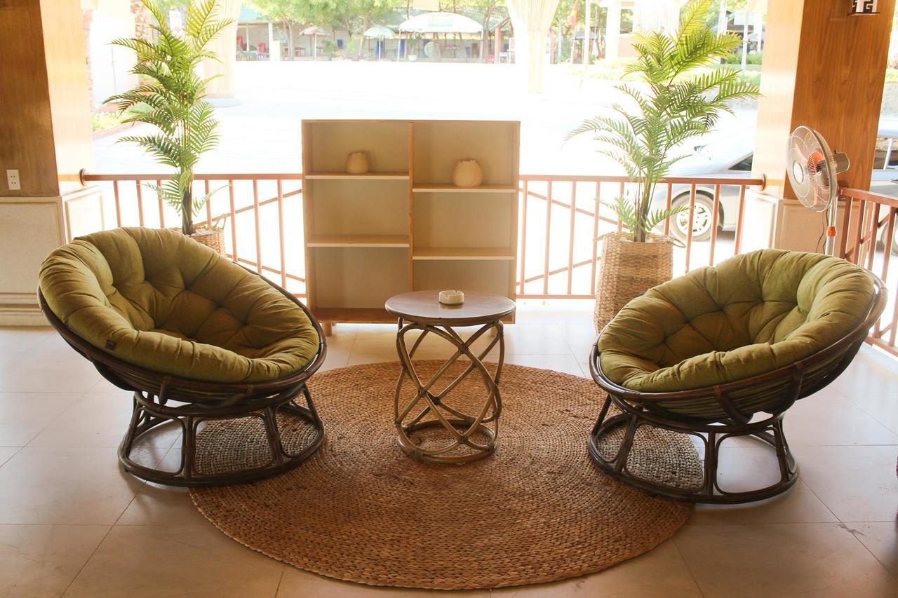 Eagles Beach Resort Phan Thiết Buitenkant foto