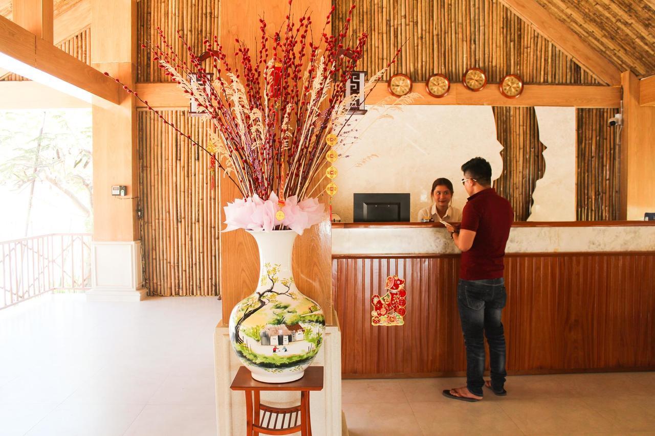 Eagles Beach Resort Phan Thiết Buitenkant foto